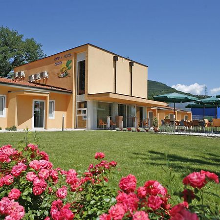Garni Hotel Siesta نوفا جوريكا المظهر الخارجي الصورة
