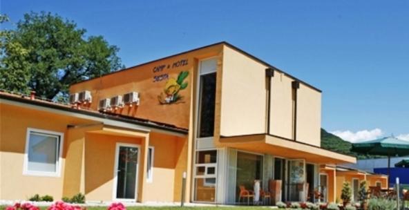 Garni Hotel Siesta نوفا جوريكا المظهر الخارجي الصورة